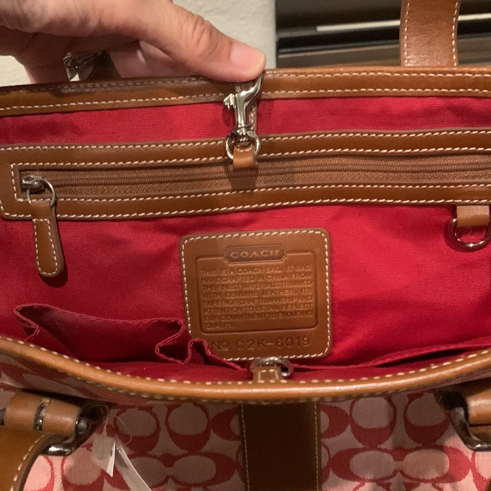 COACH New Vintage Shoulder Bag Signature Pink and Tan Tote with Dust Bag - Picture 14 of 14